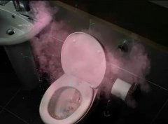 华宇平台办公桌上吃饭比马桶还脏