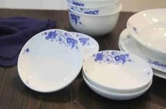 华宇代理如何选择陶瓷釉面